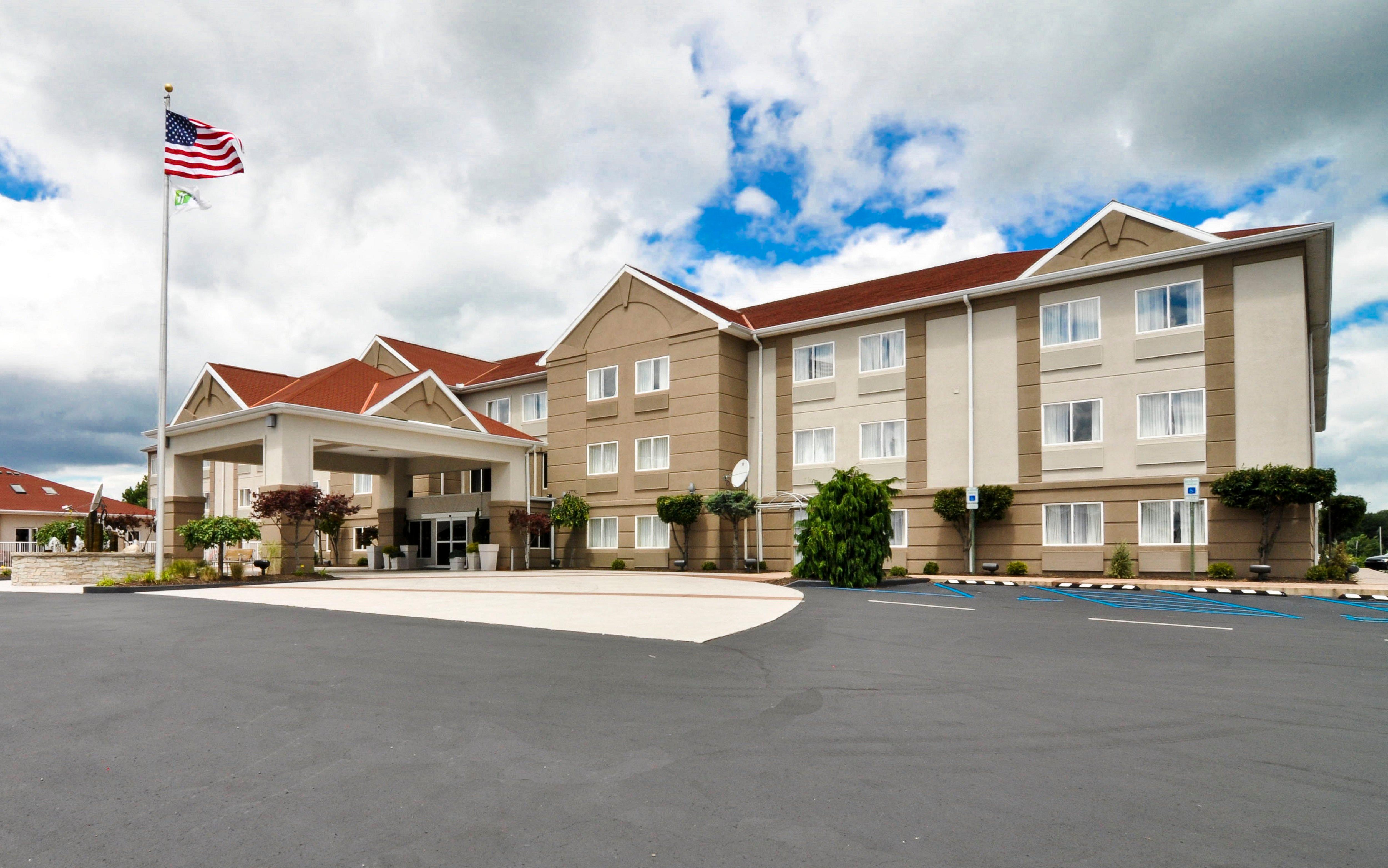 Holiday Inn Express Hotel & Suites Port Clinton-Catawba Island By Ihg Eksteriør billede